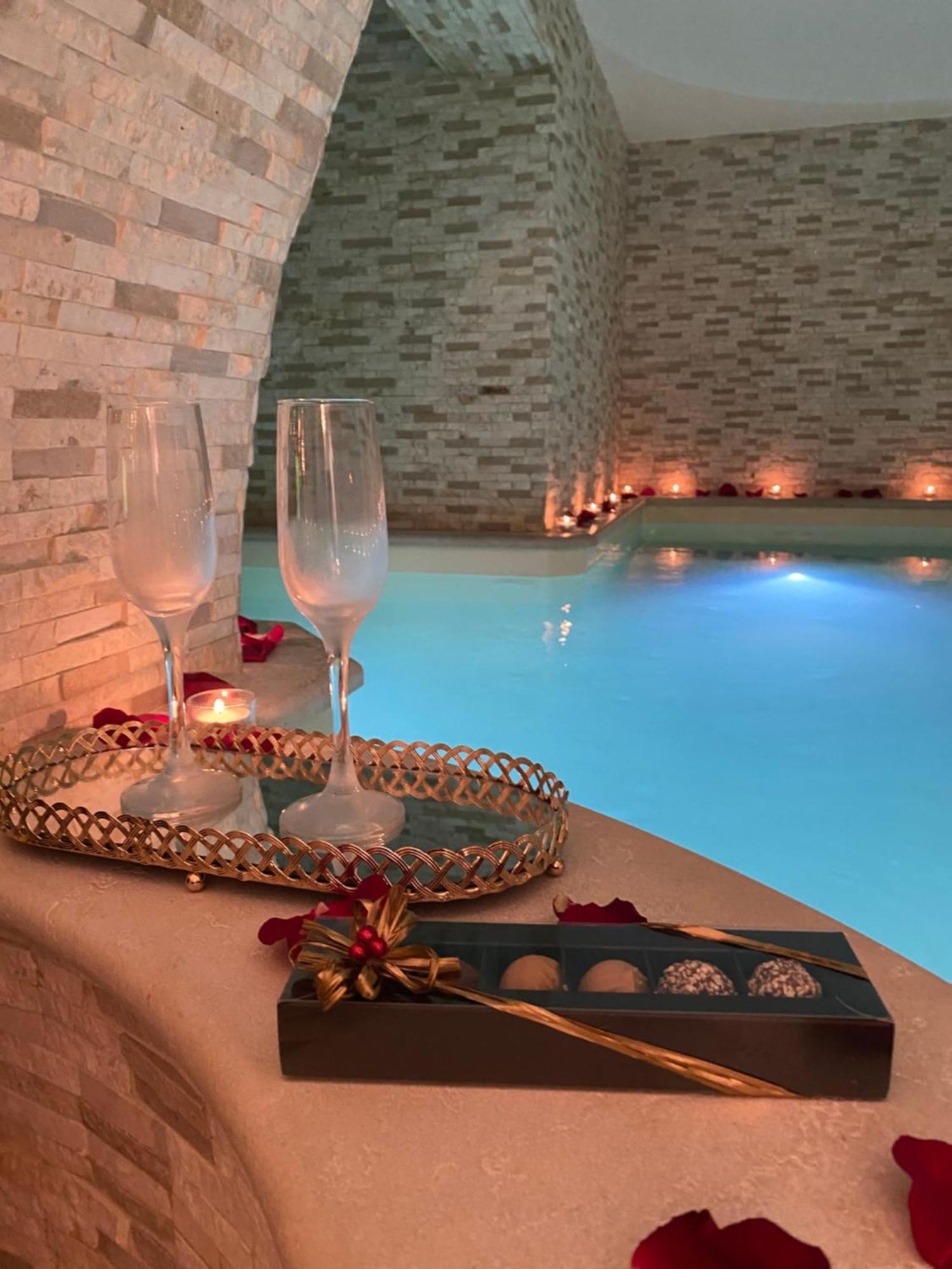 Verdeacqua Suite โลโกโรตอนโด ภายนอก รูปภาพ