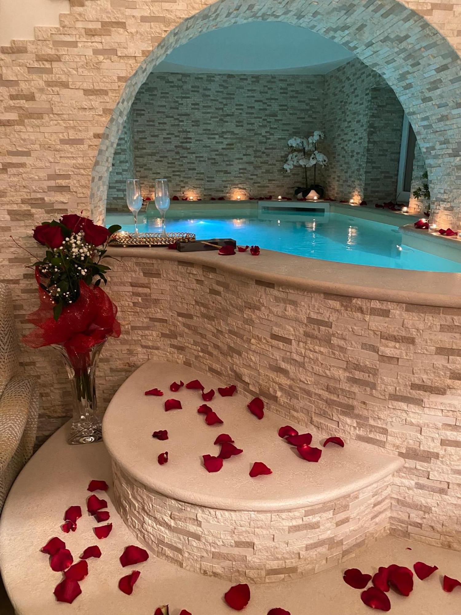 Verdeacqua Suite โลโกโรตอนโด ภายนอก รูปภาพ